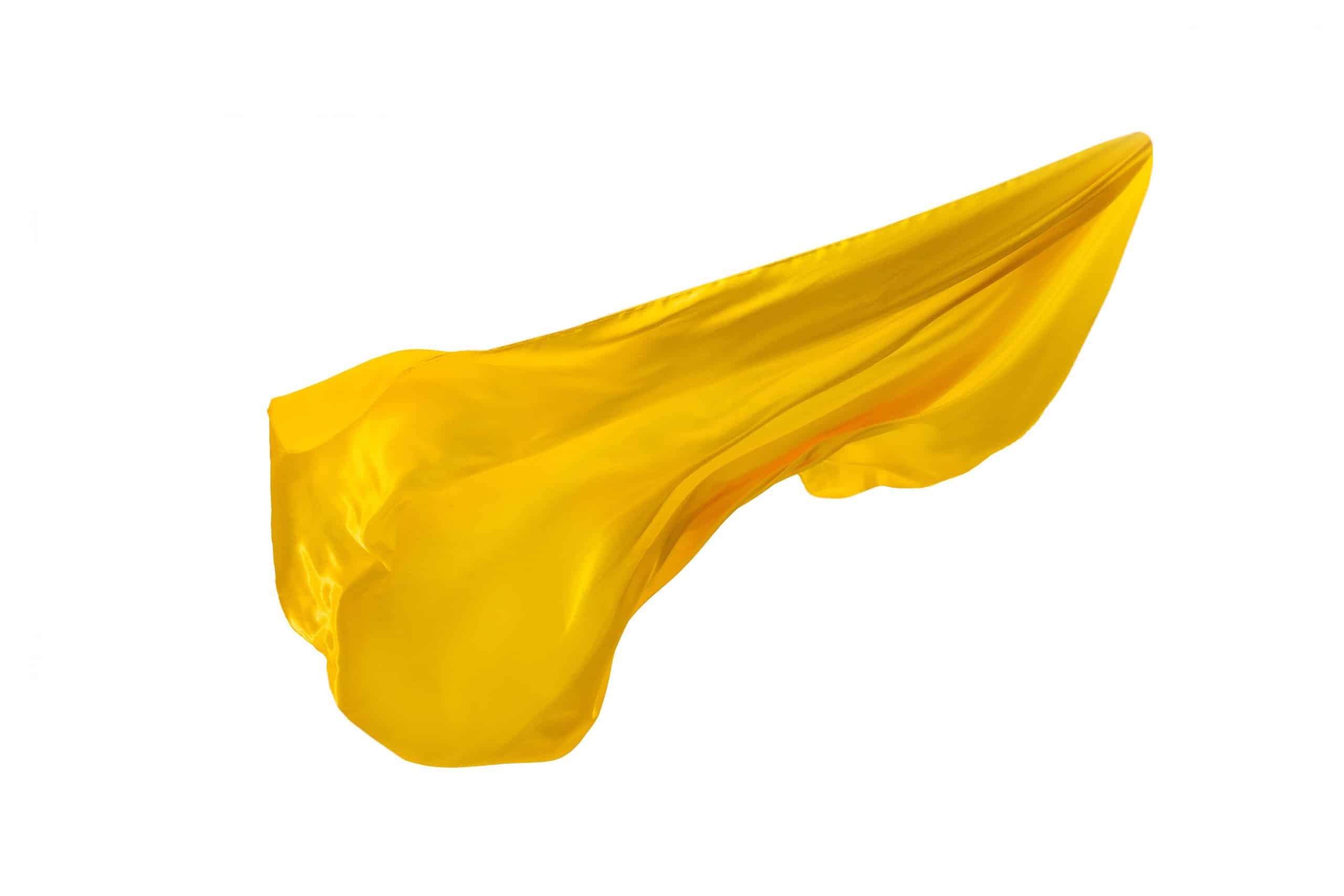 الحجاب الأصفر في المنام للعزباء