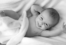 تفسير حلم الطفل الرضيع للعزباء
